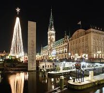 FLY TO HAMBURG FOR CHRISTMAS MARKETS – HOTELS FROM 179 € ( 3 NIGHTS)
