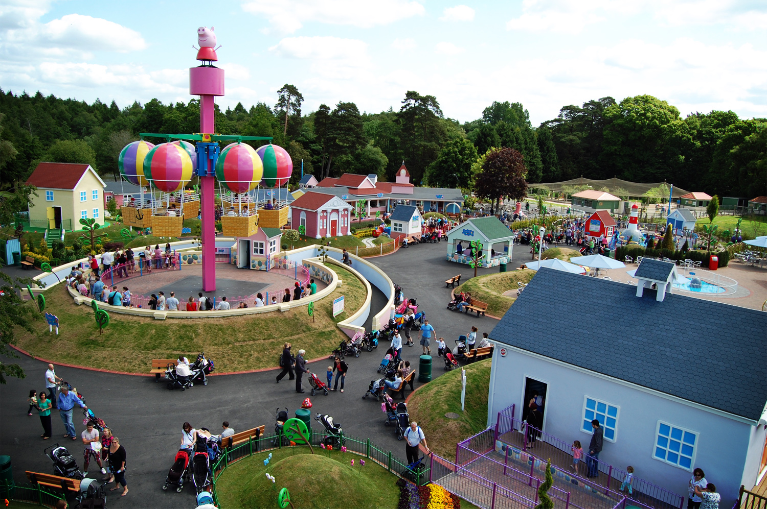 VIENI A TROVARE PEPPA PIG AL PEPPA PIG WORLD PARK COME TO FIND PEPPA 