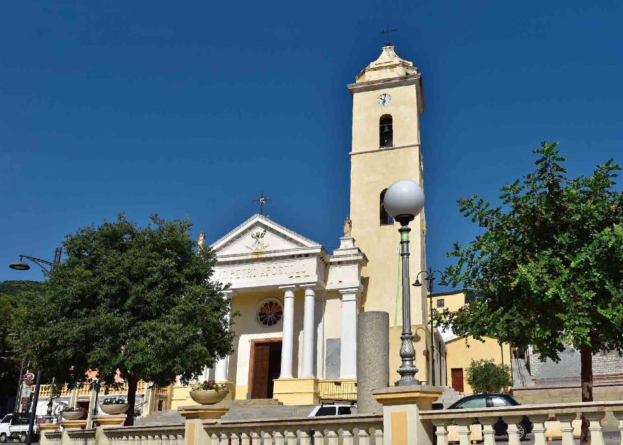 03-Loceri-Brochure-2017-page-003